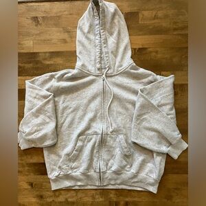 Grey/white zip up